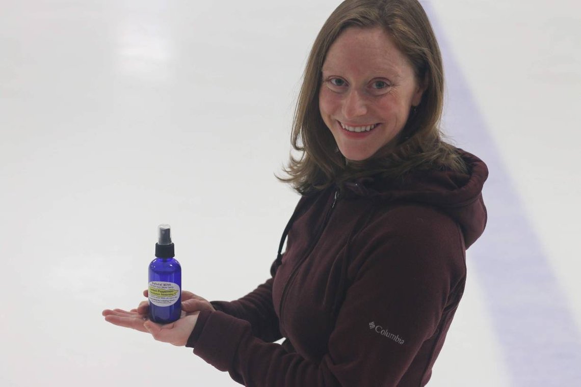 Refresh Your Skate Spray Travel Size (4 oz)